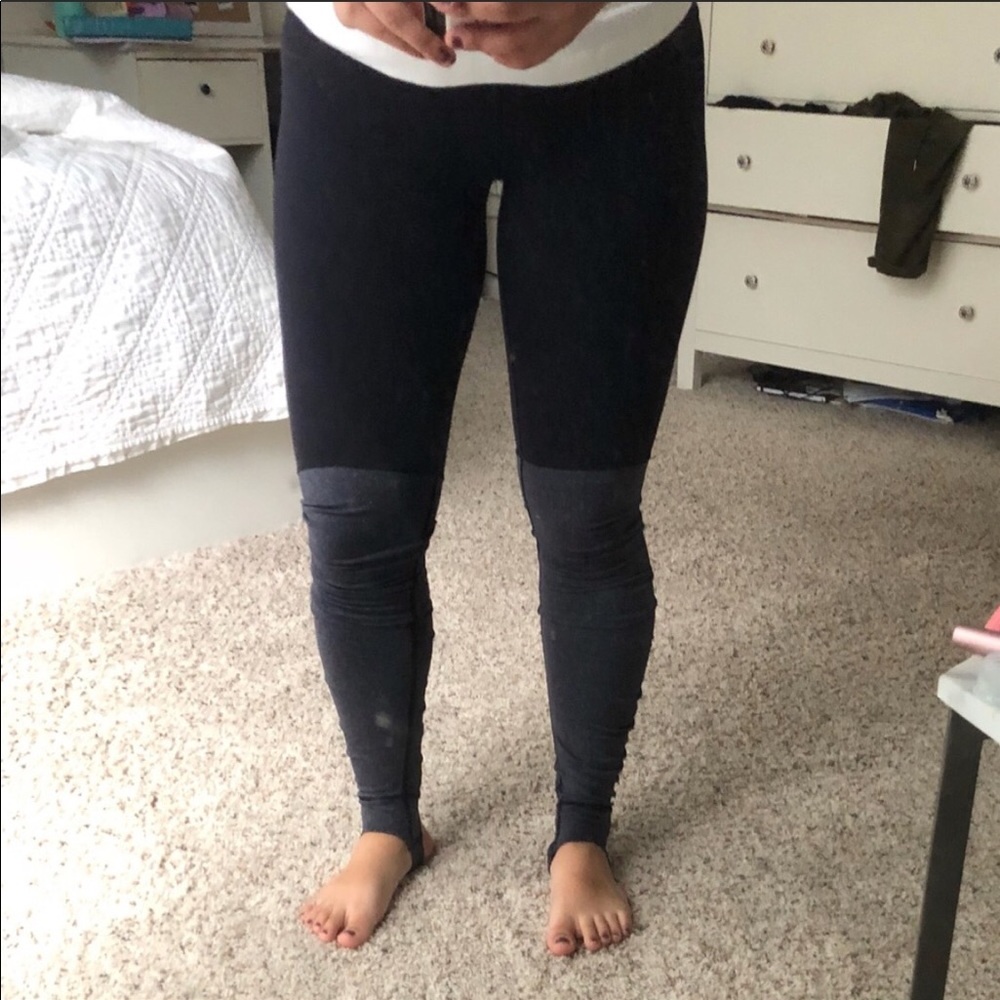 Lululemon leggings size 8